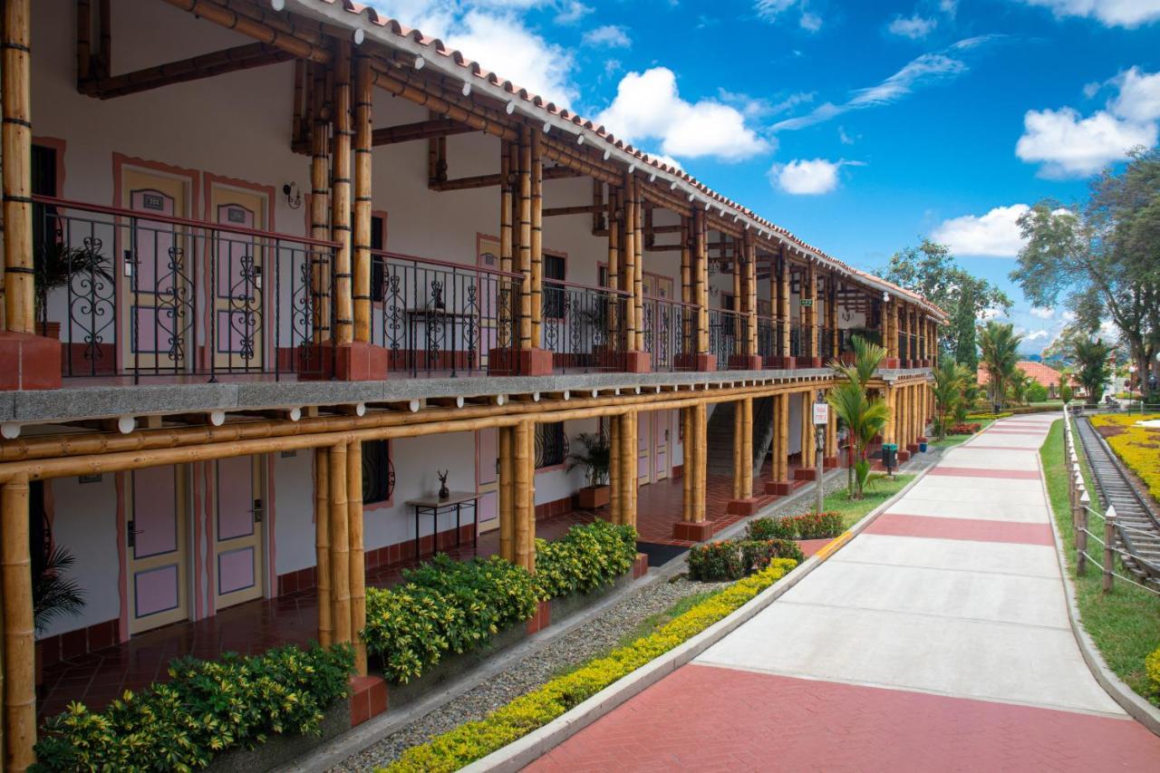 Hotel Campestre Camelias